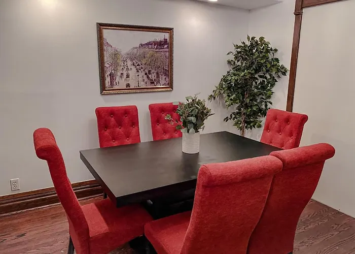 Villa Luxurious Classic Gold Coast For 12 Guests Chicago