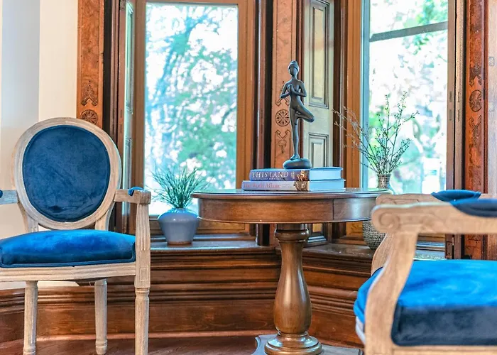 Villa Luxurious Classic Gold Coast For 12 Guests